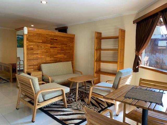 Jepara Marina Beach Bungalows Экстерьер фото