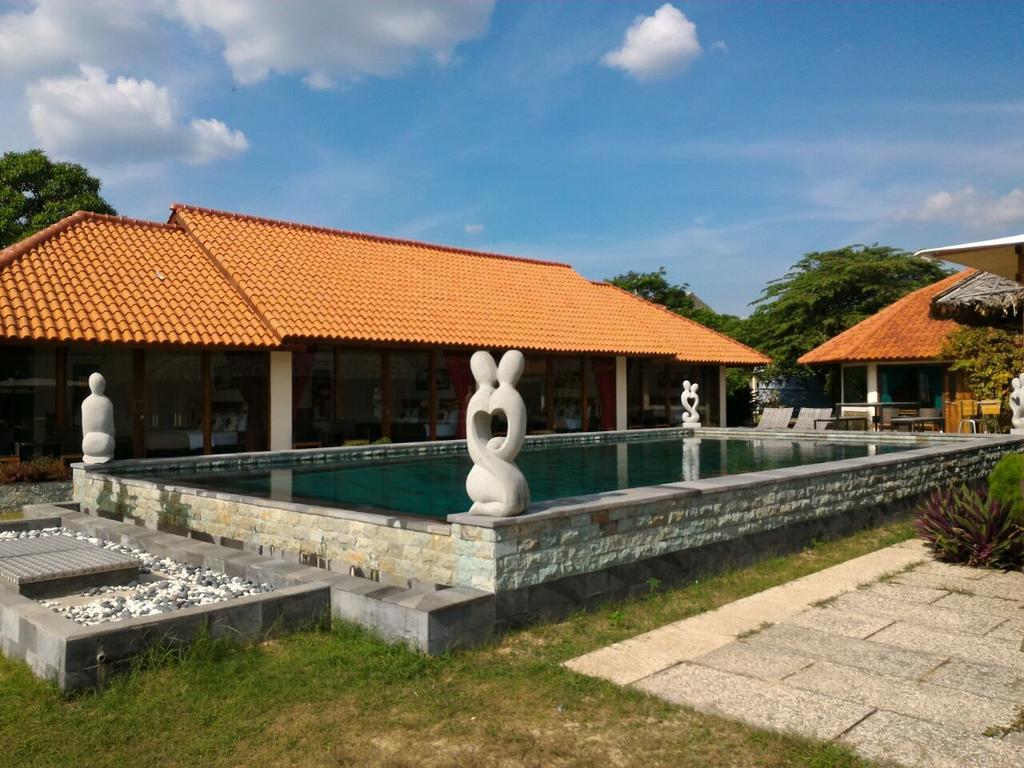 Jepara Marina Beach Bungalows Экстерьер фото