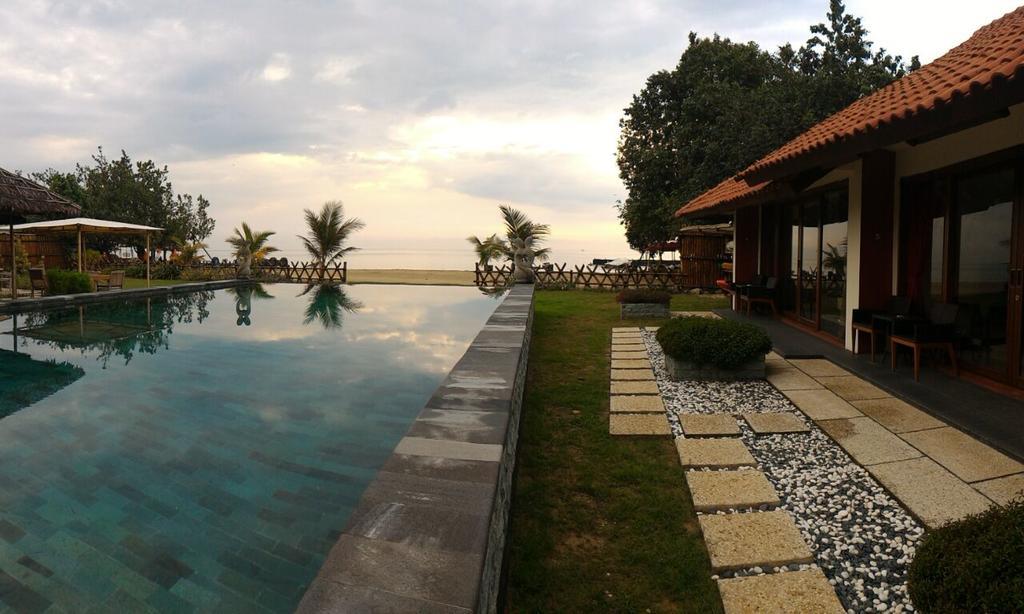 Jepara Marina Beach Bungalows Экстерьер фото